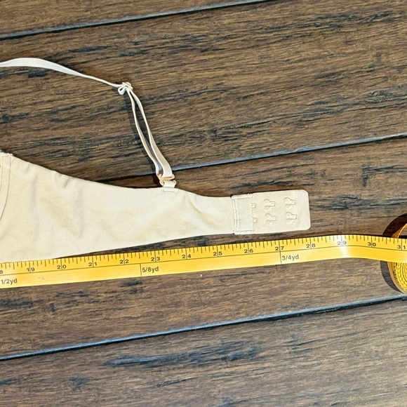 SKIMS Fits everybody unlined Demi Underwire Bra 36A - Picture 4 of 5